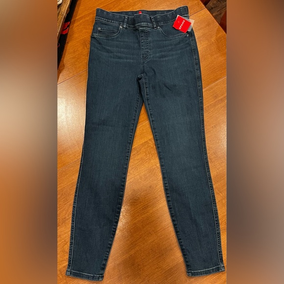 NWT Spanx Clean Indigo Skinny Jeans Size Medium - Picture 9 of 12
